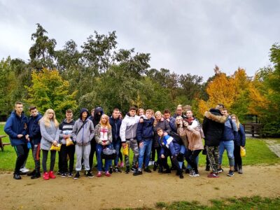 Integracja uczniów i nauczycieli w arboretum