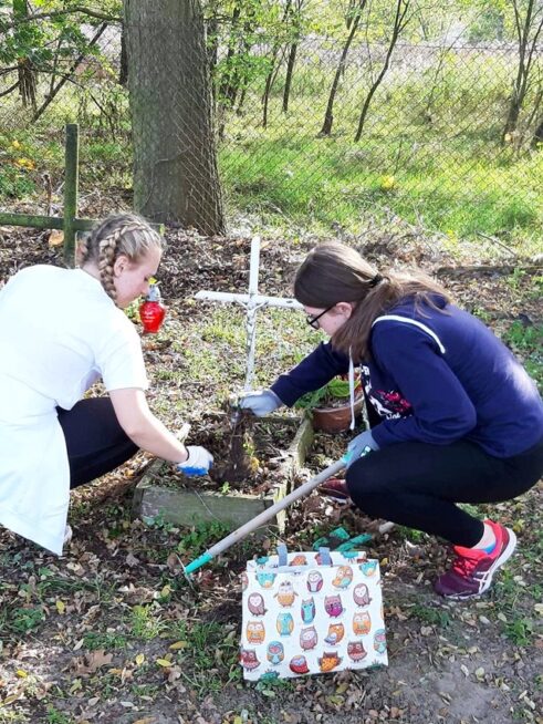 cmentarz_grabowno73474998_2572174026196397_8008366848703725568_o-20191025