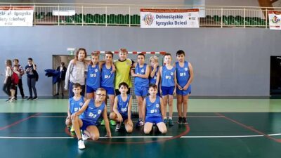 Uczniowie trójki w finale unihokeja