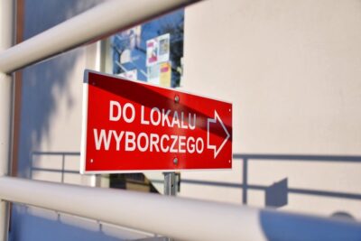 Ilu oleśniczan zagłosuje korespondencyjnie, a ilu poza miejscem zamieszkania?