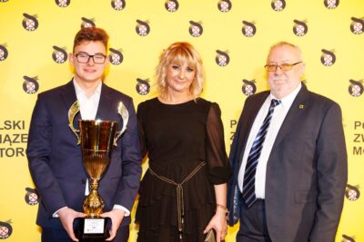 Hubert Kowalczyk odebrał nagrodę za zwycięstwo w pucharze Rok Cup Poland