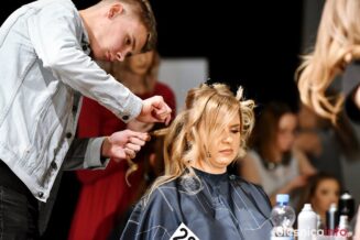 konkurs_fryzjerski_oleśDSC_4237-20191117