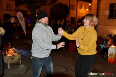 Tańczyli salsę na oleśnickim Rynku