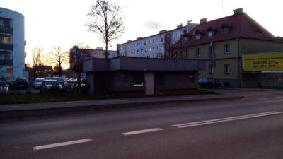 Dawna pijalnia szpeci miasto. Sprawa trafiła do nadzoru budowlanego