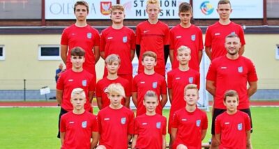 Zwycięstwo trampkarzy Pogoni w spotkaniu z liderem