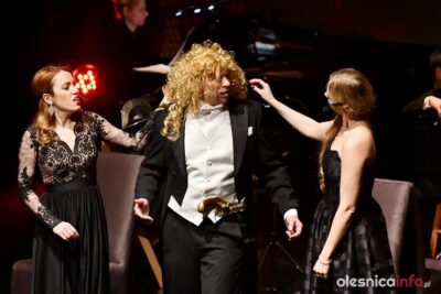 Opera na wesoło i noworoczne życzenia w Miejskim Ośrodku Kultury i Sztuki [ZDJĘCIA]