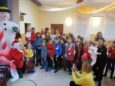 Najmłodszych mieszkańców spotkanie z Mikołajem