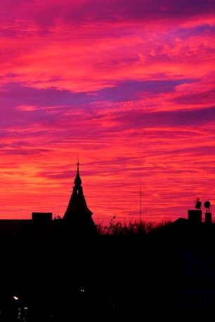 niebo81370323_10212768467646033_6832378960240705536_o-20191231