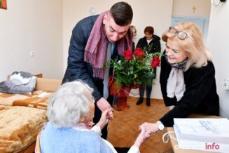 100_lat_pani_Maria_DSC_9465