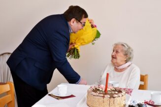 100_lat_pani_Maria_DSC_9493