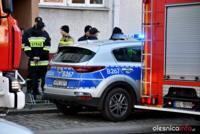 W mieszkaniu przy ul. Reja znaleziono ciało kobiety w kałuży krwi [WIDEO, ZDJĘCIA]