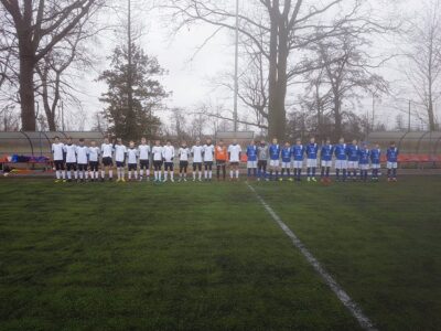 Pierwszy sparing trampkarzy Akademii Piłkarskiej Oleśnica