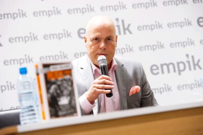 Super gratka dla miłośników kryminałów. Krajewski i Czubaj przyjadą do Oleśnicy