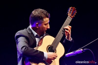 Na licytacją dla Tosi trafił kameralny koncert wirtuoza gitary Waldemara Gromolaka