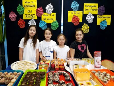 Babeczka dla Tosi od piątoklasistów z SP8