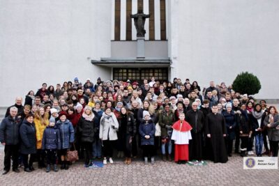 Parafia dziękuje za przyjęcie pielgrzymów. W Oleśnicy gościliśmy 300 osób z 15 krajów