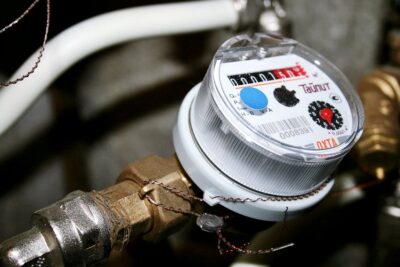 Pięć mln złotych na inwestycje. To pieniądze na sieci ciepłownicze, wodociągowe, nowe pojazdy i wodomierze