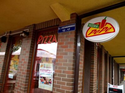 Zmiana na gastronomicznej mapie Oleśnicy. Była pizzeria, będzie bar Kotlecik
