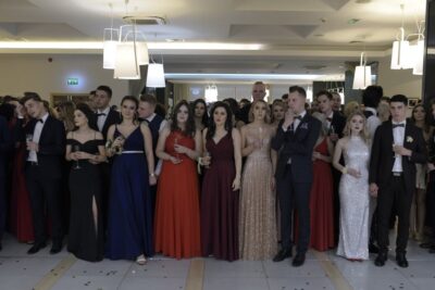 Studniówka II Liceum Ogólnokształcącego [DUŻO ZDJĘĆ]