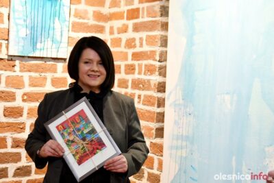 Prace Anny Bieli można oglądać w Bramie Wrocławskiej