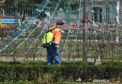 Koronawirus. Rozpoczęła się dezynfekcja miejsc publicznych na terenie Oleśnicy