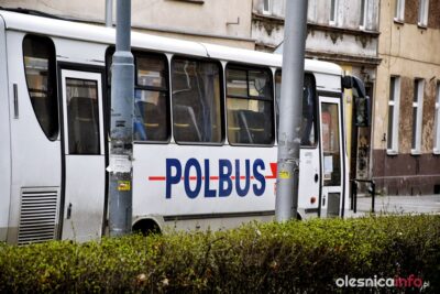 Czy autobus komunikacji miejskiej będzie czekał na spóźniający się pociąg? Nie mamy dobrych informacji