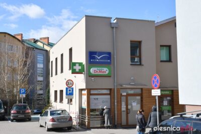 Pacjentka z podejrzeniem koronawirusa w oleśnickiej przychodni. Kobietę przewieziono do szpitala we Wrocławiu