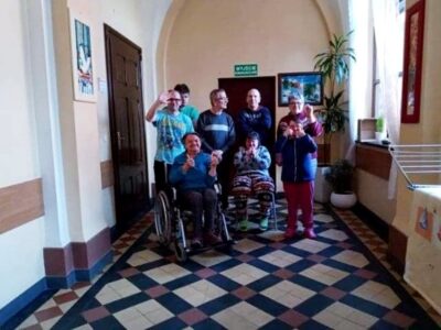 Z powodu koronawirusa są w izolacji, ale czują się dobrze i ślą pozdrowienia