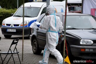 koronawirus_slużby_drive_thrue_DSC_5433