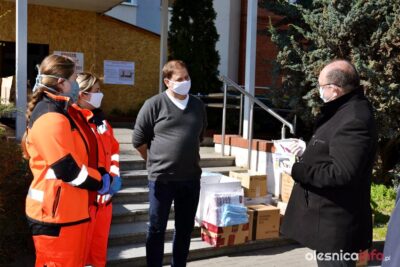 Miasto wspiera szpital, Służby Ratownicze oraz MOPS