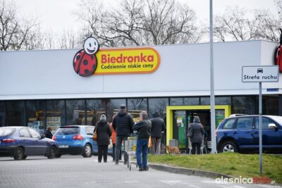 Co z godzinami dla seniorów od 1 lutego?