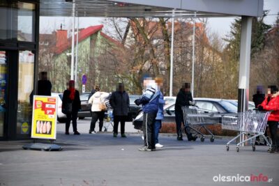 Nasza Czytelniczka o braku odpowiedzialności wielu klientów oleśnickich sklepów
