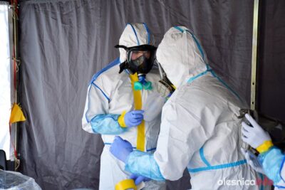 Służby Ratownicze pobierają wymazy w Międzyborzu