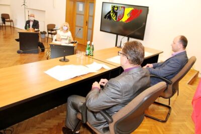 Służby podsumowują dotychczasową walkę z koronawirusem w powiecie oleśnickim