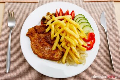 Podano wstępny termin otwarcia barów i restauracji [SZCZEGÓŁY]