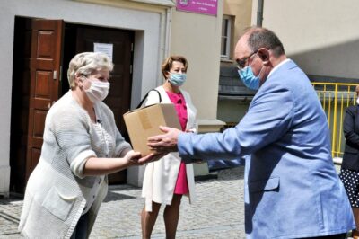 Do oleśnickich szkół i przedszkoli trafiły ozonatory