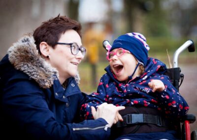 Nieuleczalnie chora Jagódka i jej niepełnosprawna mama potrzebują naszej pomocy