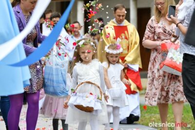 Procesja Bożego Ciała przeszła wokół kościoła NMP Fatimskiej [ZDJĘCIA I WIDEO]