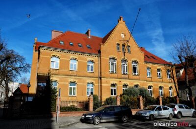 Bielański pyta o plany budowy nowej przychodni w Oleśnicy: Im dłużej to będzie trwało, tym gorzej dla pacjentów