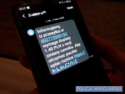 Policja ostrzega przed fałszywymi wiadomościami. Są kolejni oszukani