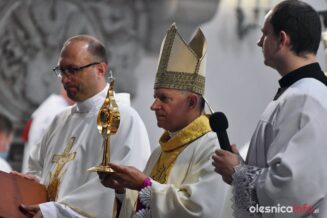 relikwie_bazylika_mokrzycki_janczyszynDSC_7133