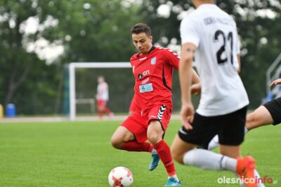 Pogoń Oleśnica liderem klasy okręgowej