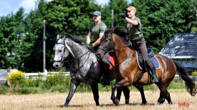Jadą konno nad Bałtyk, by wesprzeć małego Antosia. Pokonają 450 kilometrów
