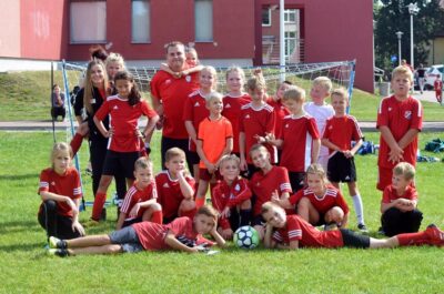 Piłkarskie rozgrywki młodych zawodników w Bierutowie