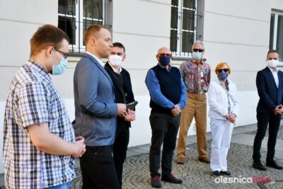 Lewica apeluje do radnych o odebranie Nagrody Oleśnicy kardynałowi Gulbinowiczowi