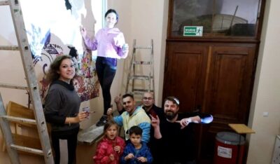 Rodzice uczniów SP 1 kolejny raz upiększali szkołę