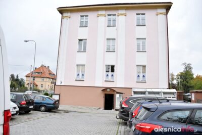 Miejski punkt pomocy uchodźcom w dawnej siedzibie PCK