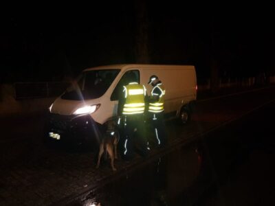 Policja skontrolowała ponad sto samochodów