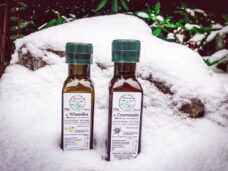 oleje130966230_253613579446087_1292295103591676862_n