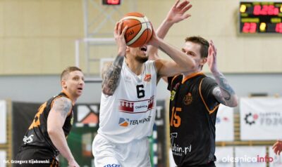 Team-Plast KK Oleśnica wygrywa pierwszy mecz II rundy z SMK Lubin